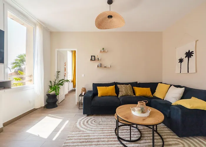- Corneille Apartment *