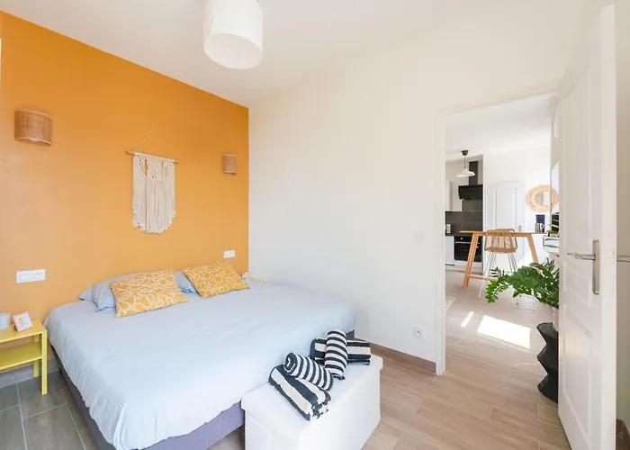 - Corneille Apartment Bandol