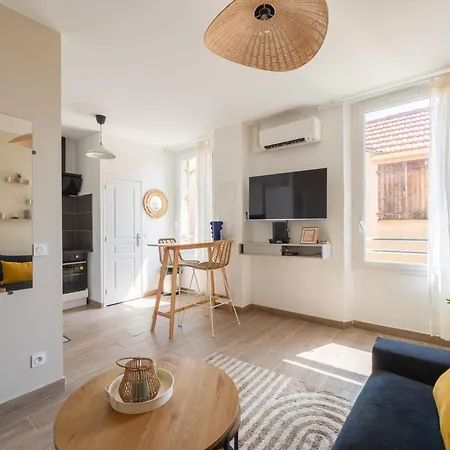 アパート - Corneille *