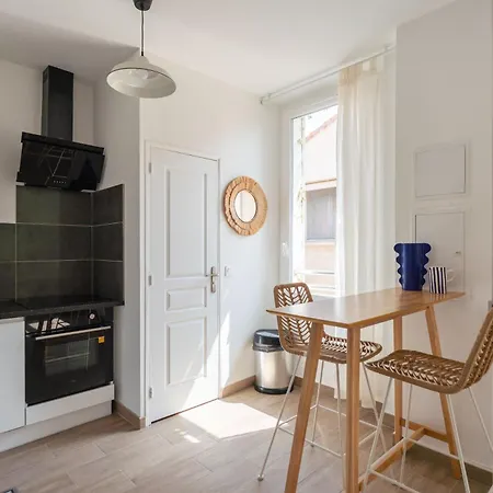 Apartamento - Corneille